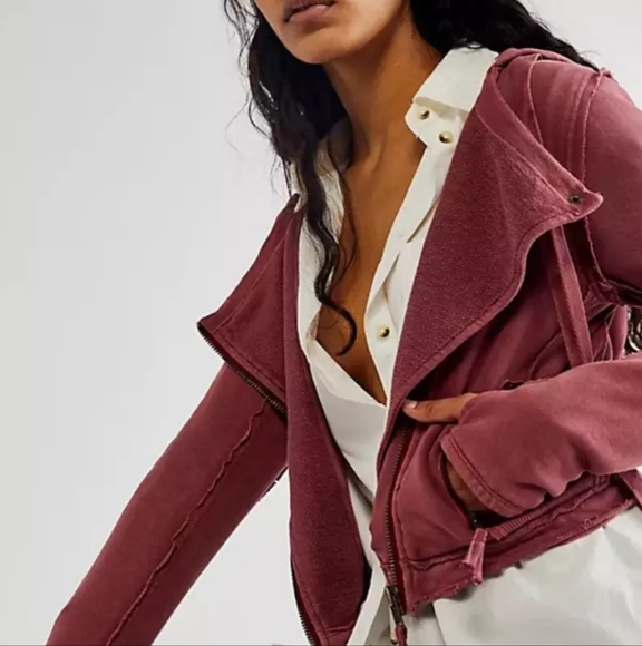 Free People "You Asked For It" Cropped Moto Style Hooded Sweatshirt. Size Medium - Picture 6 of 15